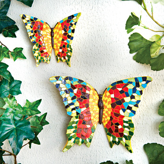 Lot De 3 Objets Mécaniques Vintage – Culbuto Garde Buckingham – Papillon Solaire