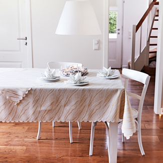 Nappe Damassée Jacquard First-Tex 160x220cm Crème/Champagne - Hydrofuge Lavable 40°C Bord Droit