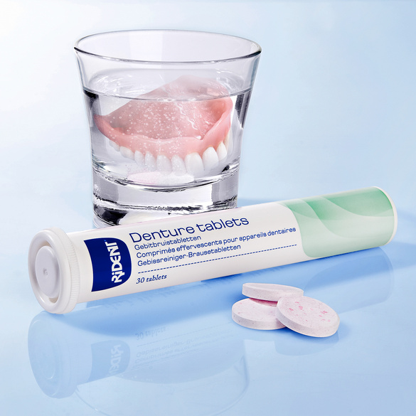 pastilles nettoyantes pour prothèses dentaires