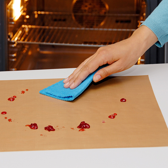 Feuille de protection pour four