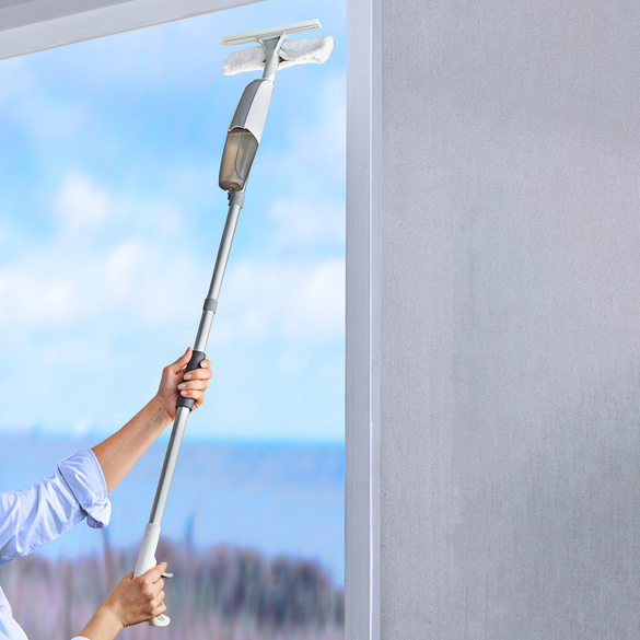 Lave-vitres avec vaporisateur 3-en-1 Clarsen