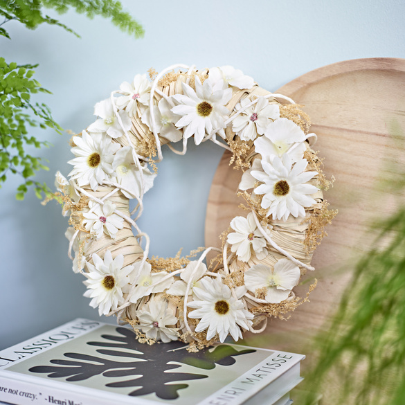 Couronne de fleurs blanches