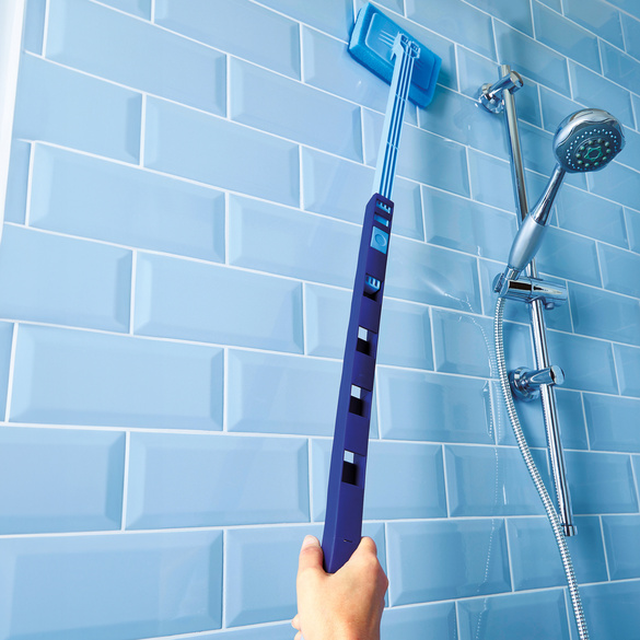 Balai-brosse pour salle de bains