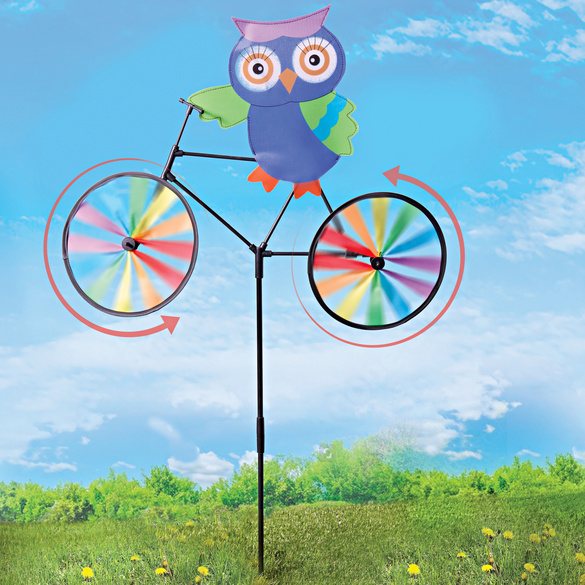 Roue à vent avec hibou