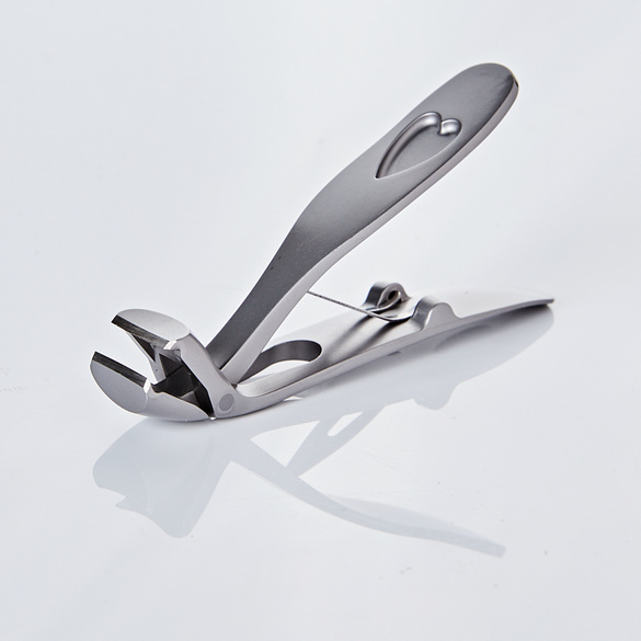 Coupe-ongles facile à utiliser