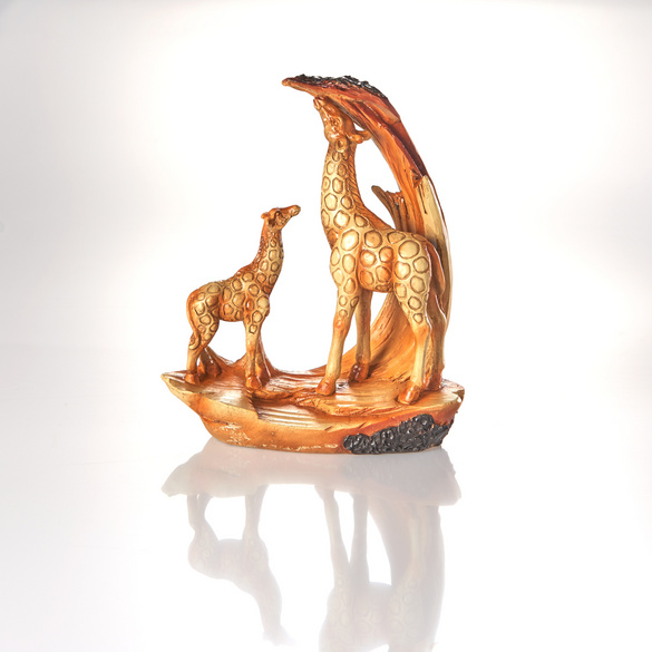 Girafe et son petit en résine, marron moyen