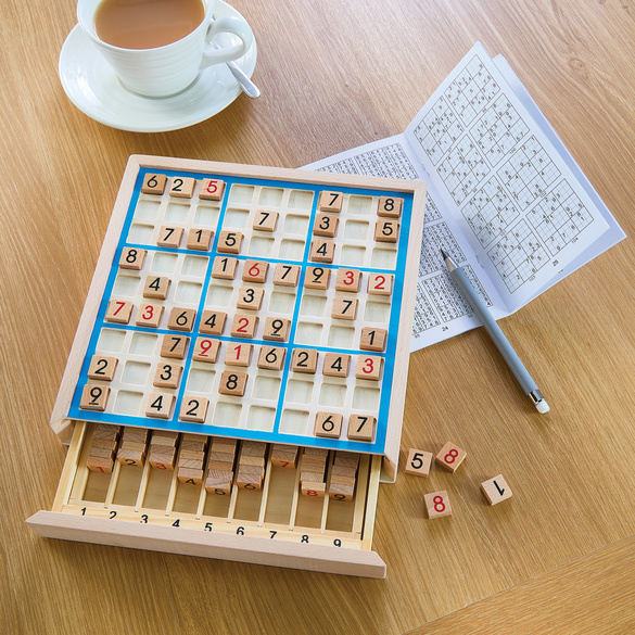 Jeu de sudoku en bois