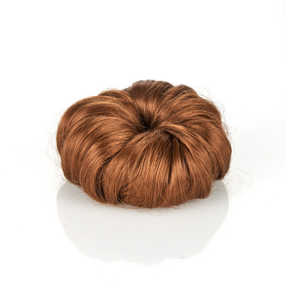 Chignon, blond foncé
