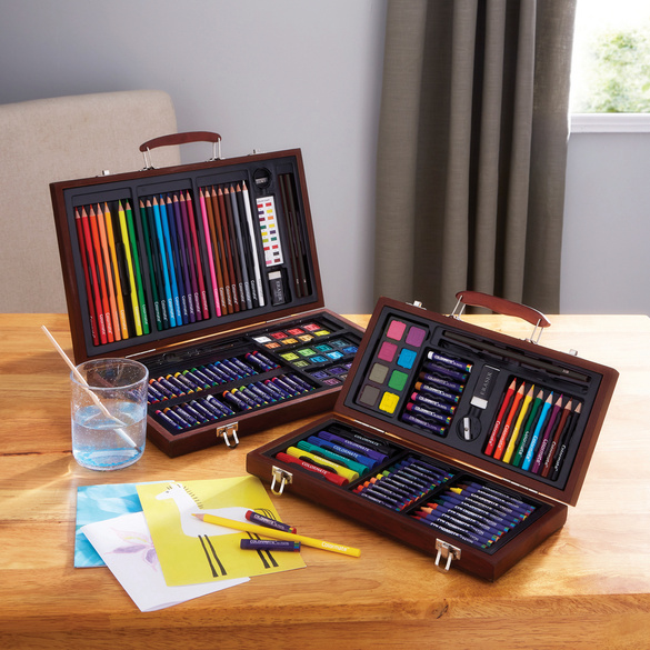Set de peinture 55 pcs. dans une valise en bois, Bourne & Hollins