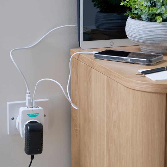 Prise intermédiaire avec ports de charge USB, Bergström