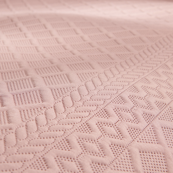 Couvre-lit rose
