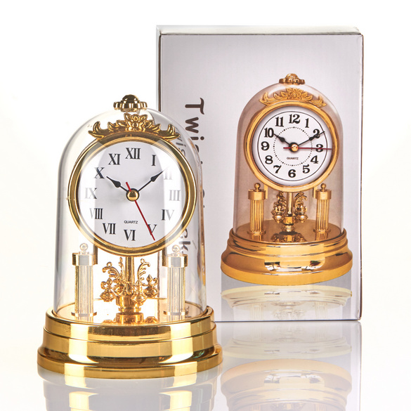 Horloge à pendule rotatif