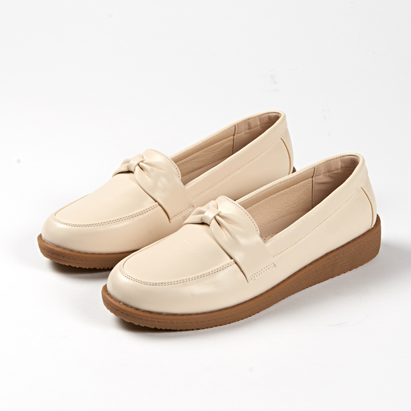 Mocassins, beige