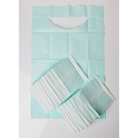 Lot de 20 bavoirs jetables bleu clair