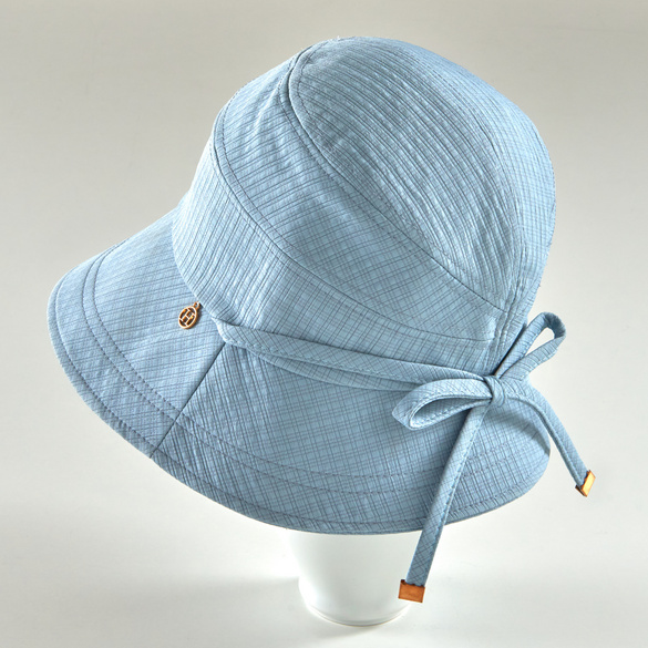 Chapeau d'été "Nele" avec protection UV bleu clair