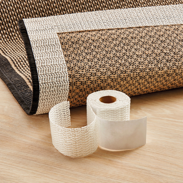 Bande de moquette blanche