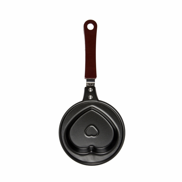 Poêle à frire "cœur" dans un carton cadeau