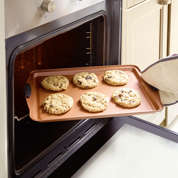 Plaques de cuisson avec revêtement en cuivre