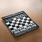 Jeu d'échecs aimanté