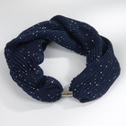Écharpe aimantée avec effet argenté, bleu foncé
