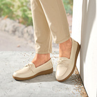 Mocassins, beige