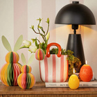 Décoration de Pâques Lapin en papier avec structure en nid d'abeille