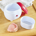 Nettoyeur de dentiers – coloris rouge et blanc