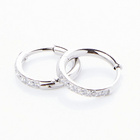 Boucles d'oreilles créoles couleur argent