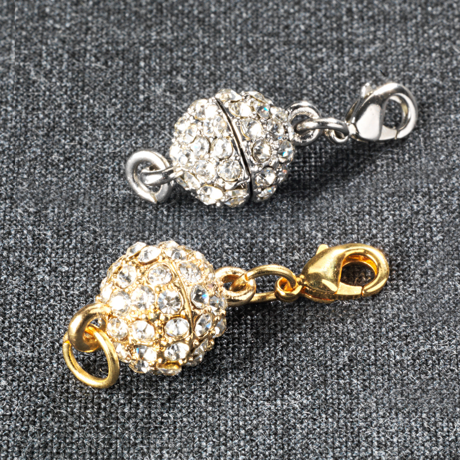 Lot de 2 fermoirs aimantés*