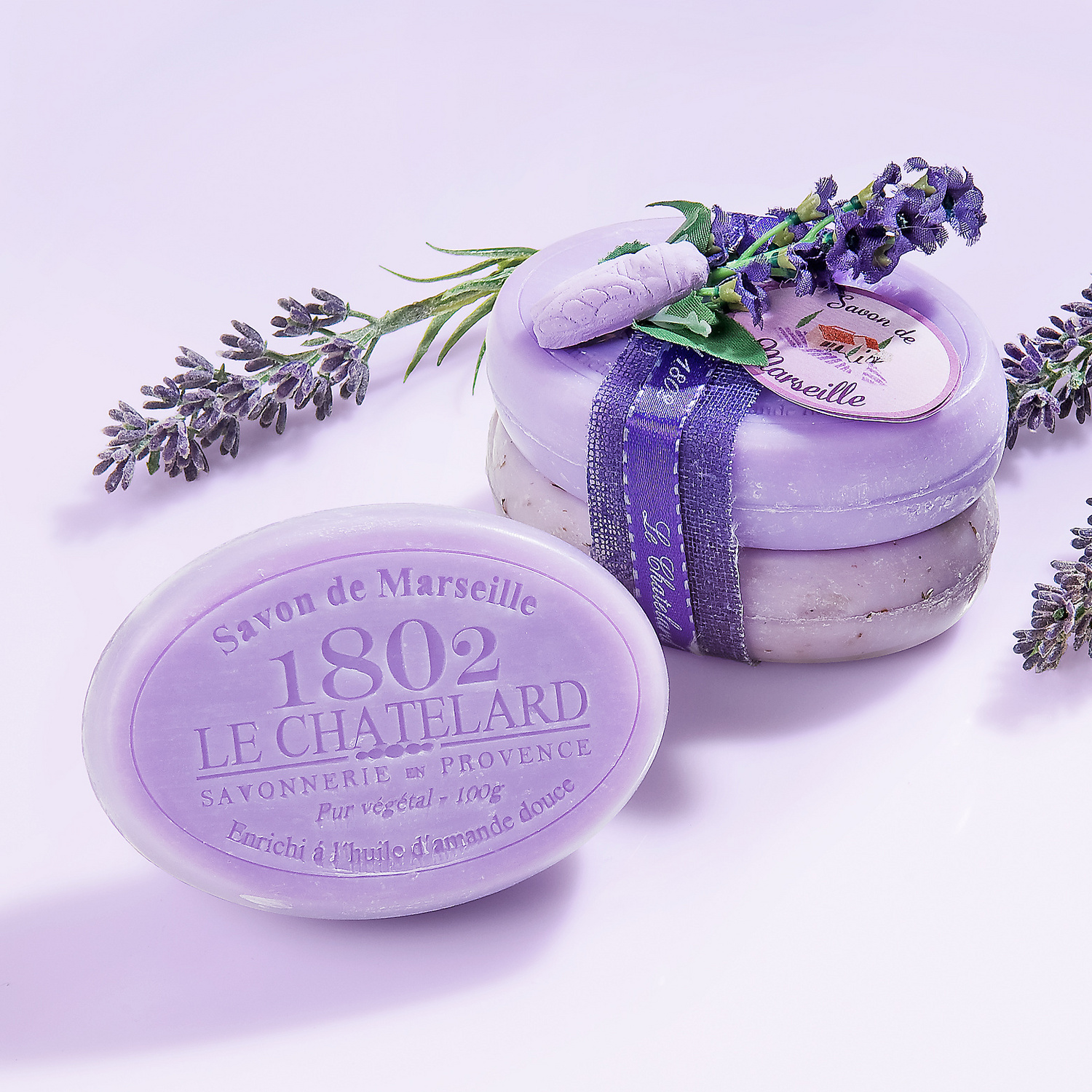 Lot de 2 savons à la lavande Vitrine Magique