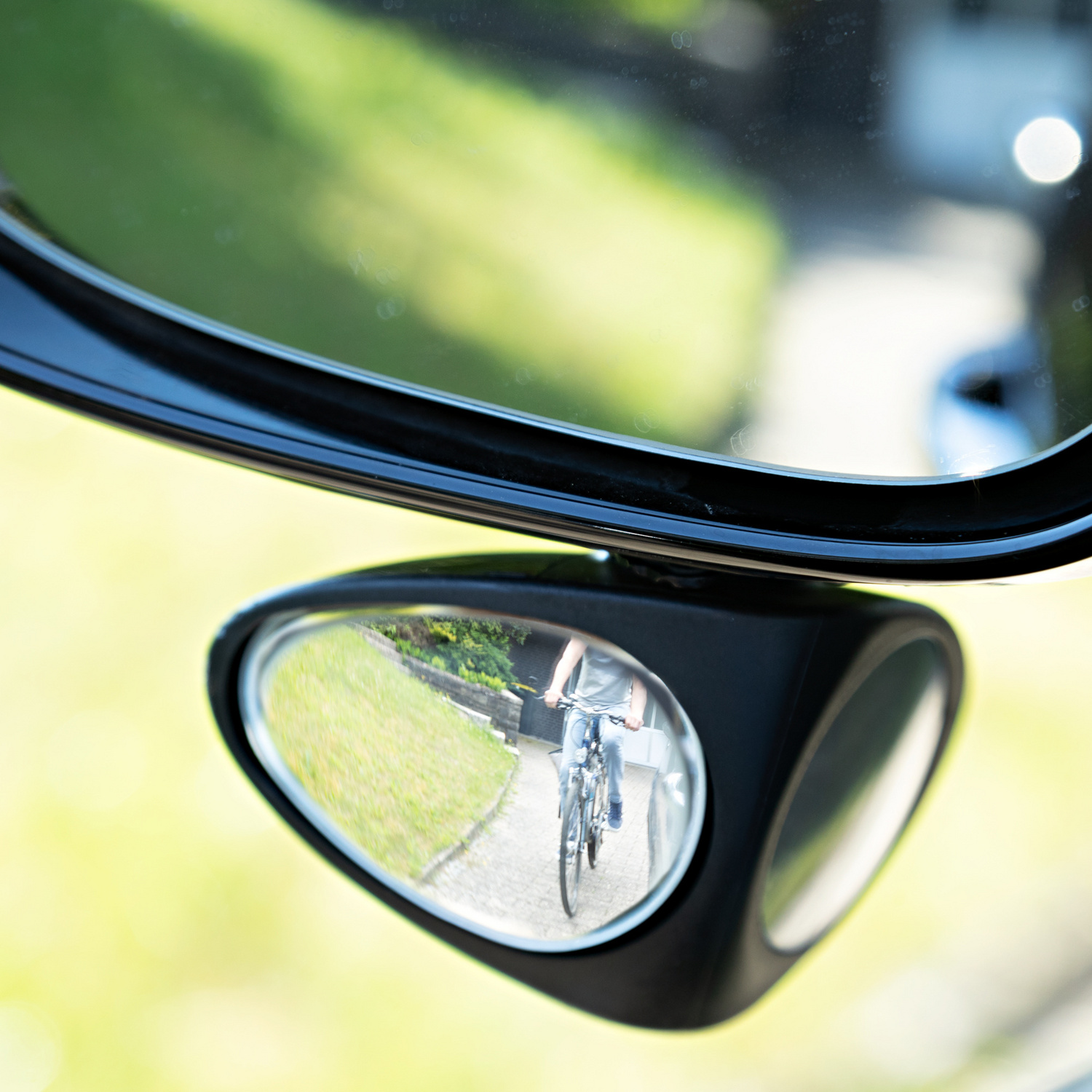 Miroir angle mort
