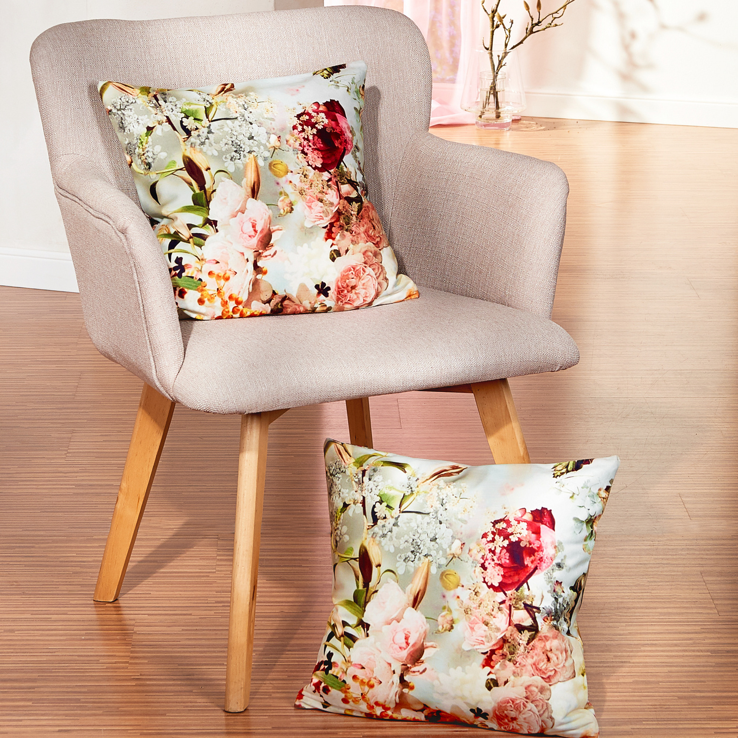 Housse de coussin romantique