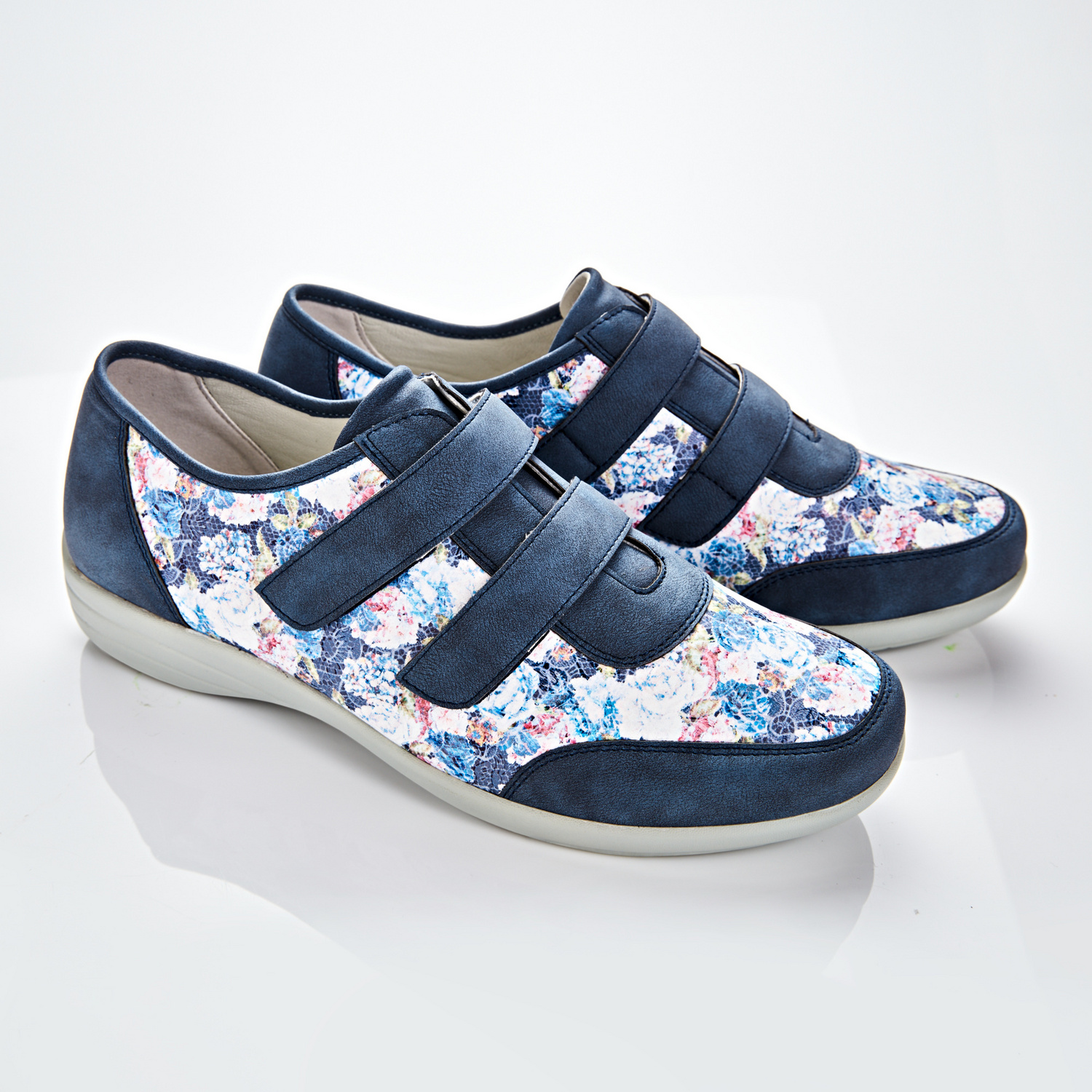 Chaussures, bleu